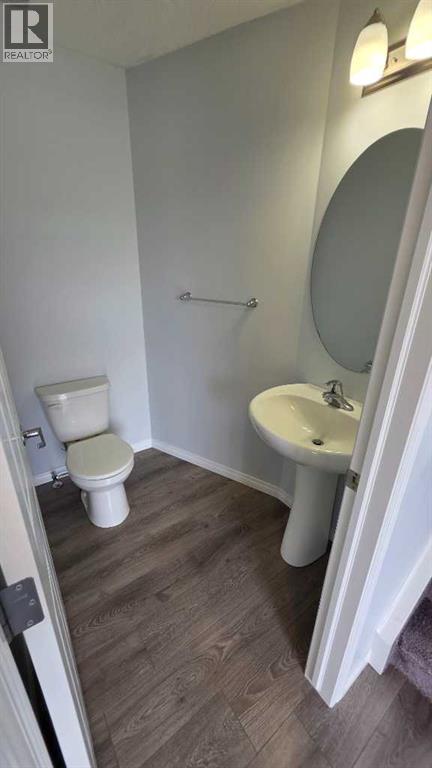 1207 140 Avenue Nw Property Photo 12