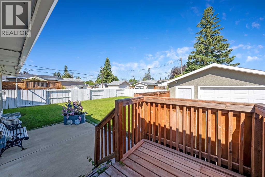 629 Agate Crescent Se Property Photo 23