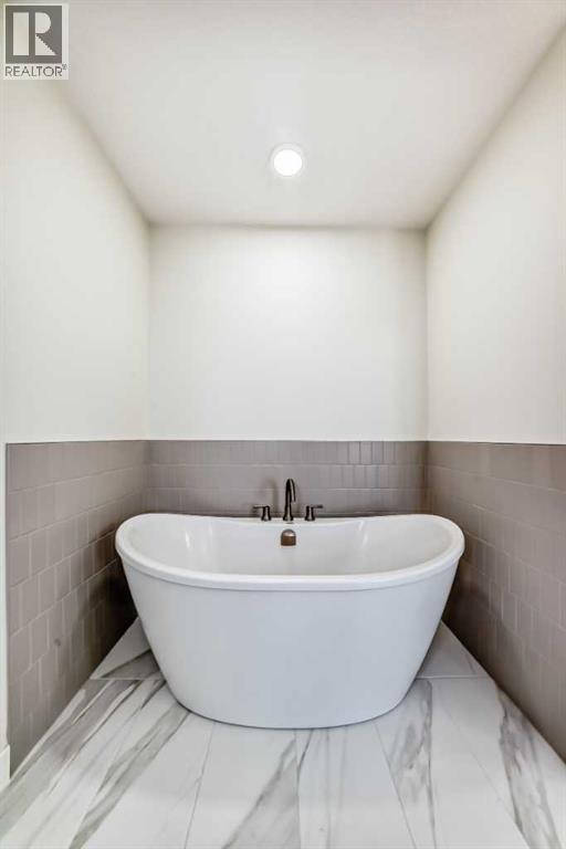 138 Silver Spruce Grove Sw Property Photo 33