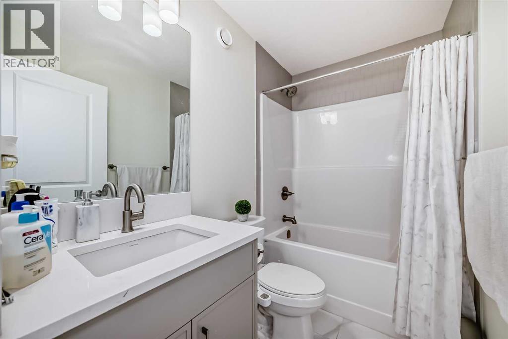138 Silver Spruce Grove Sw Property Photo 39