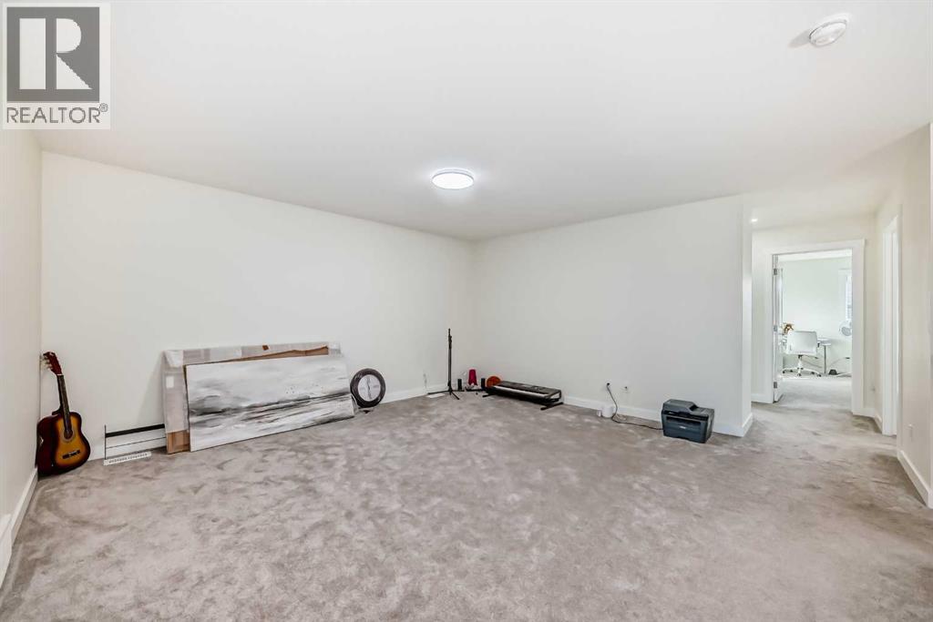 138 Silver Spruce Grove Sw Property Photo 42