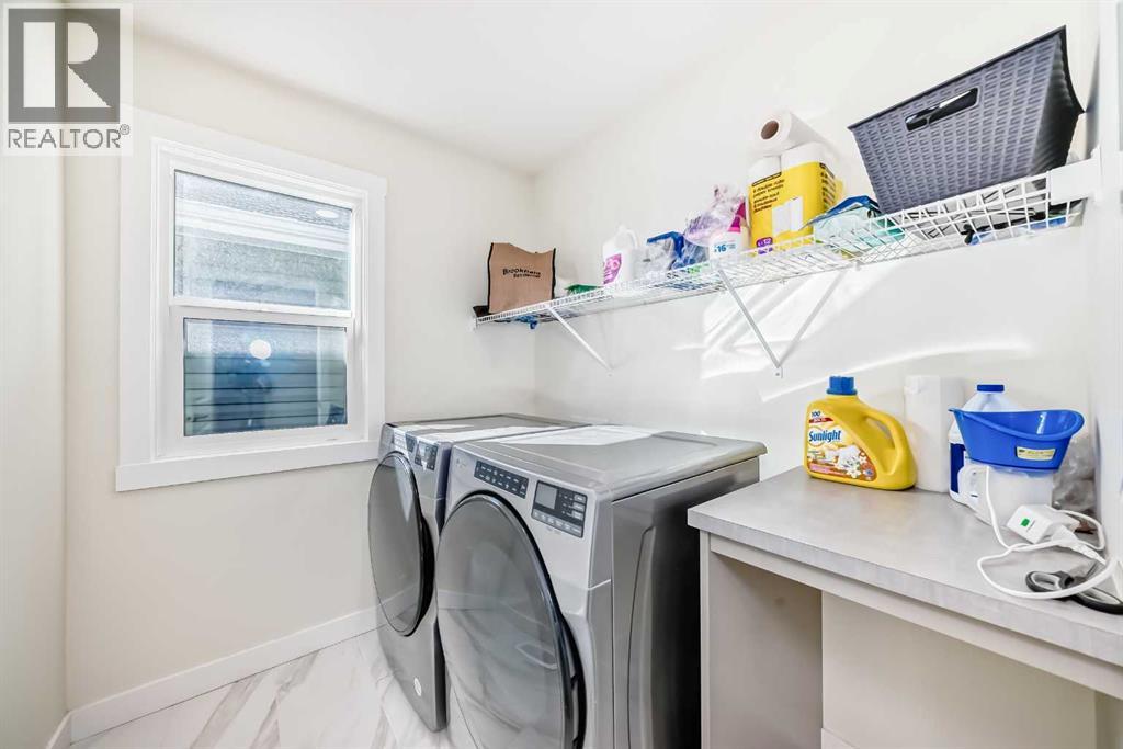 138 Silver Spruce Grove Sw Property Photo 44