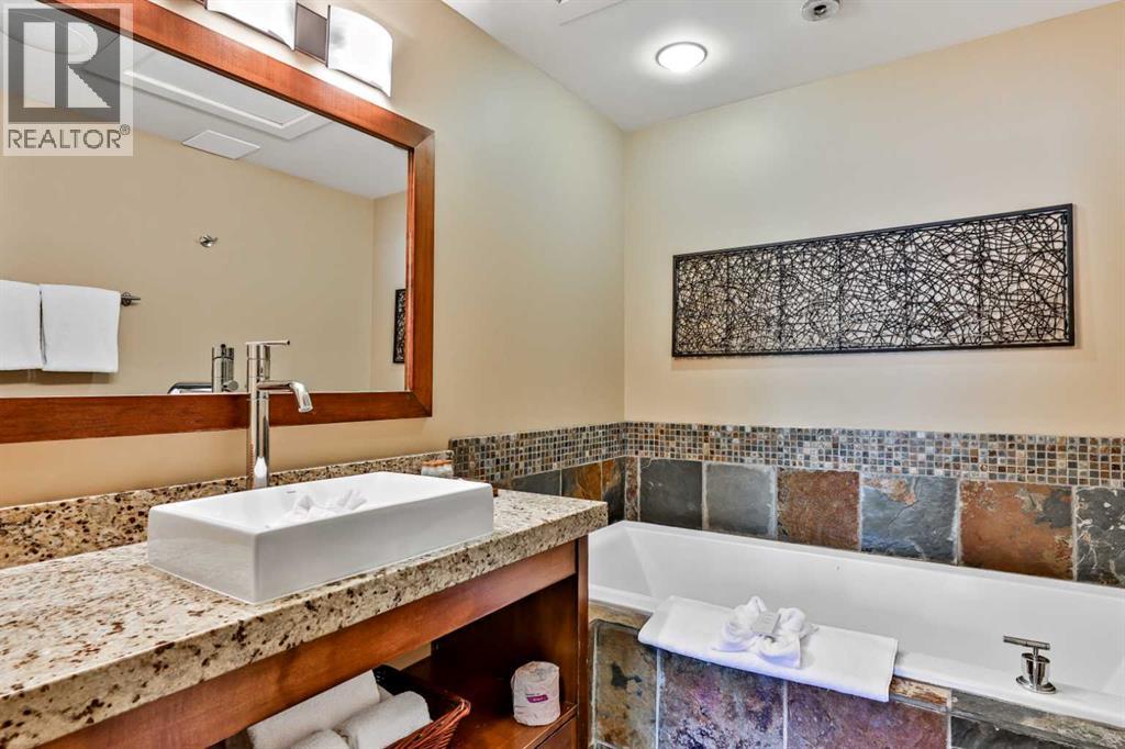 1818 Mountain Avenue Property Photo 11