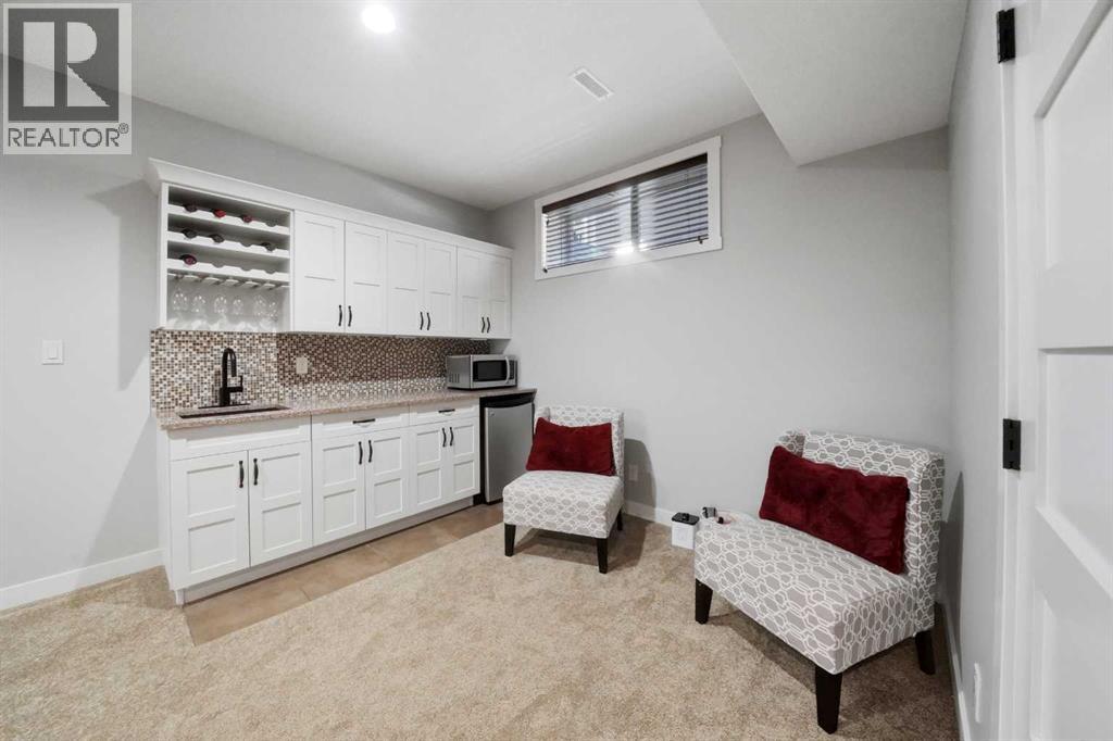4002 45 Avenue Property Photo 31