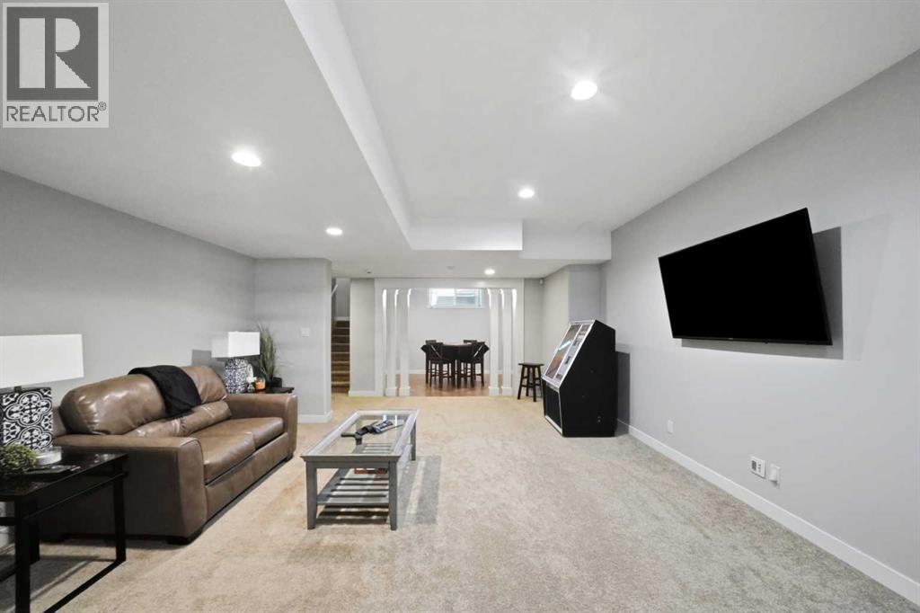 4002 45 Avenue Property Photo 32