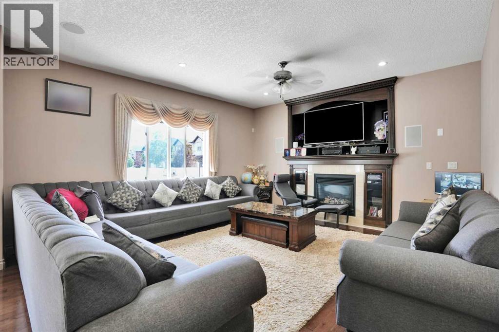332 Saddlemont Boulevard Ne Property Photo 9