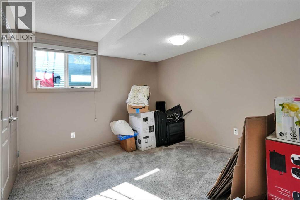 332 Saddlemont Boulevard Ne Property Photo 32