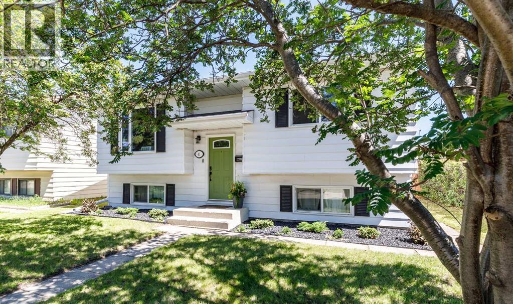 41 Mcdougall Crescent Property Photo 1
