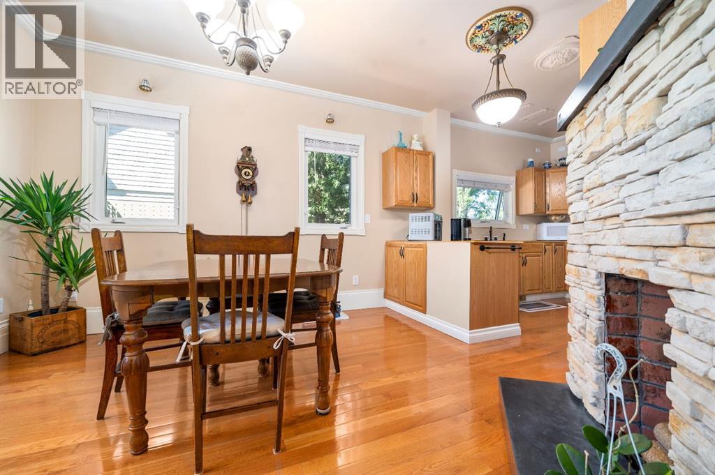 340 5 Street Se Property Photo 17