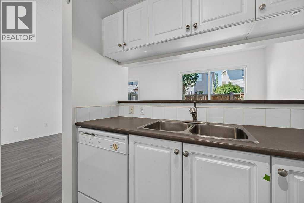 39 Citadel Point Nw Property Photo 12