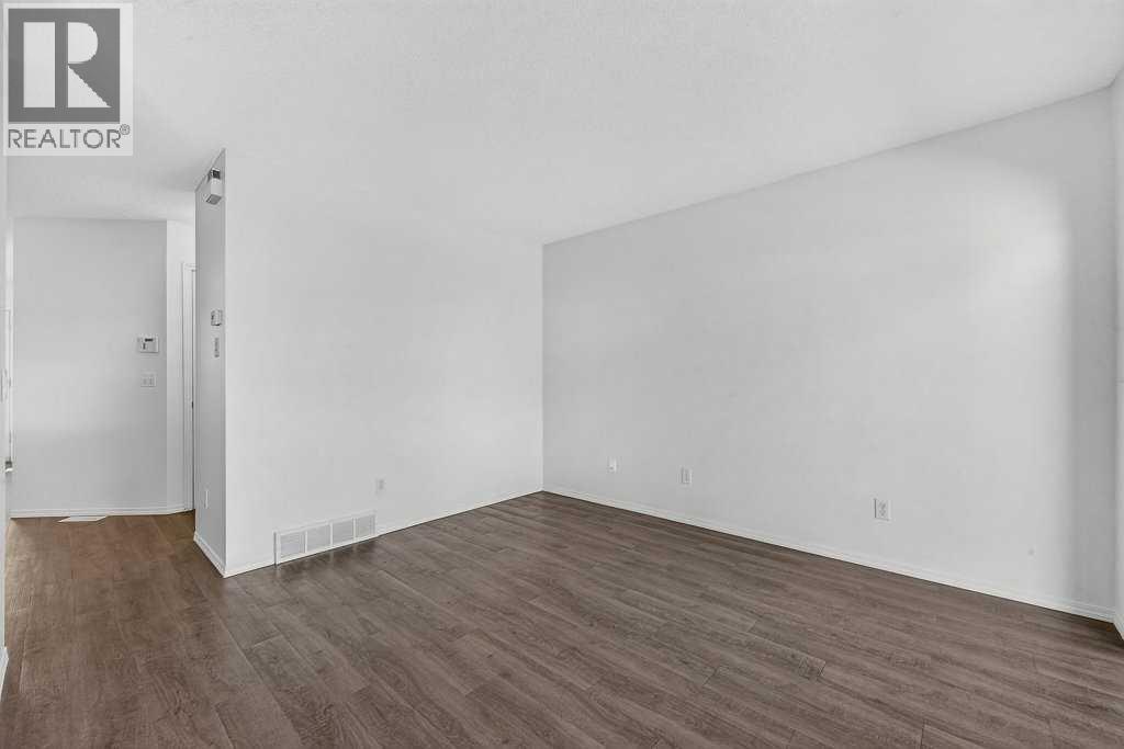 39 Citadel Point Nw Property Photo 20