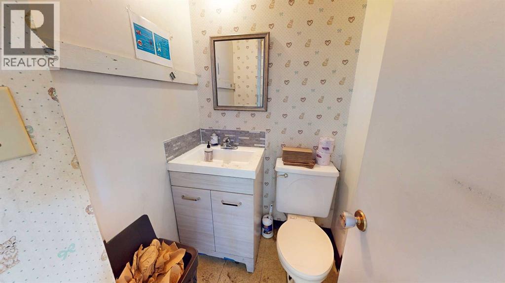666 15 Street Sw Property Photo 16