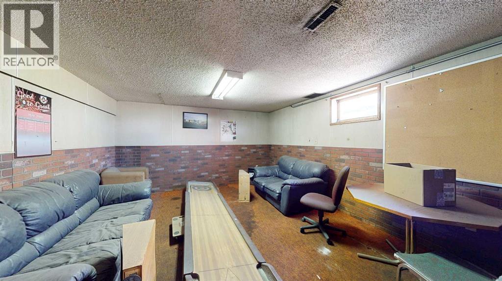 666 15 Street Sw Property Photo 27