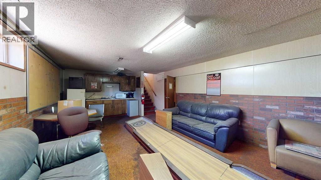 666 15 Street Sw Property Photo 29