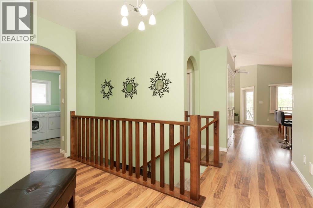334 Mt Sunburst Way W Property Photo 5