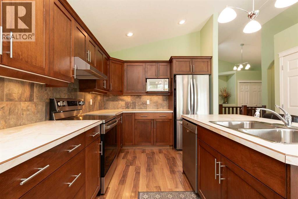 334 Mt Sunburst Way W Property Photo 7
