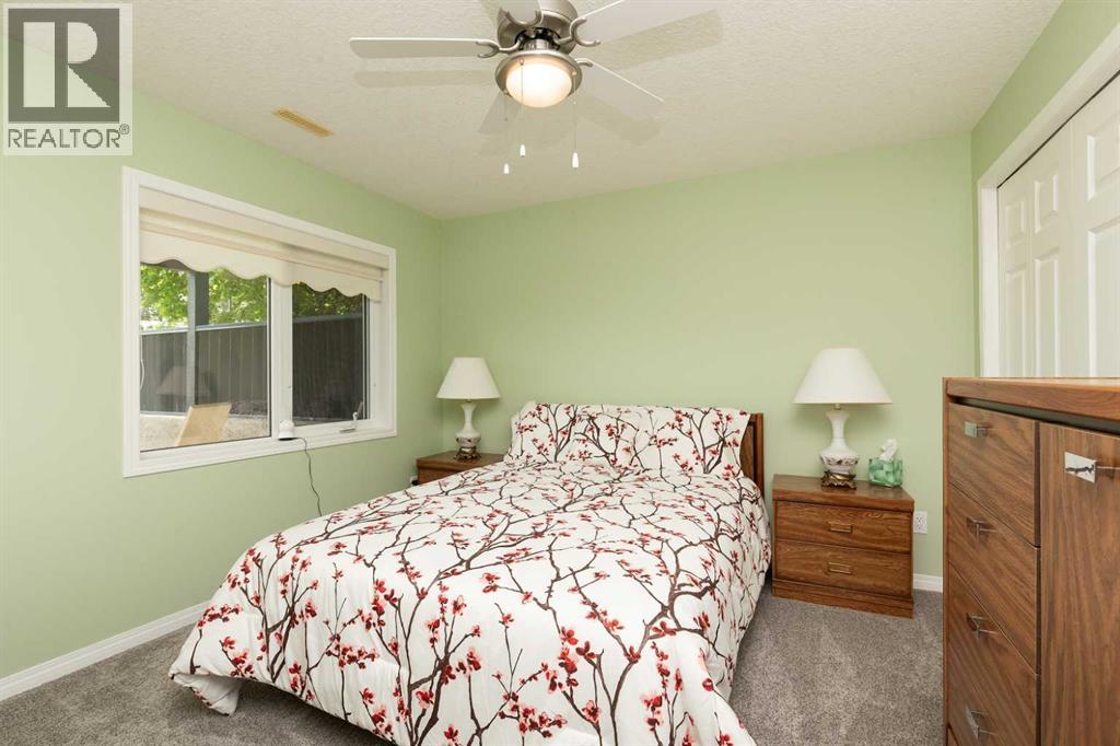 334 Mt Sunburst Way W Property Photo 28