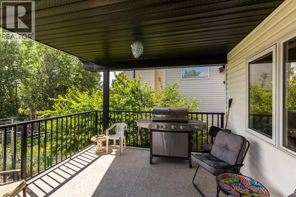 334 Mt Sunburst Way W Property Photo 34