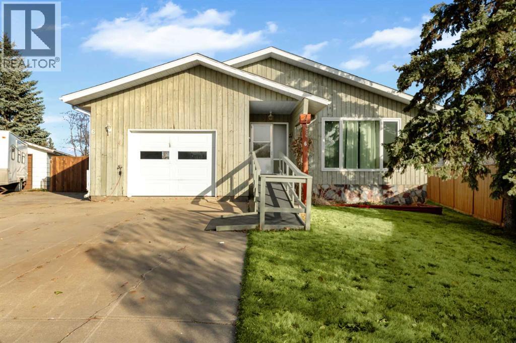 6 Woodland Close Property Photo 1