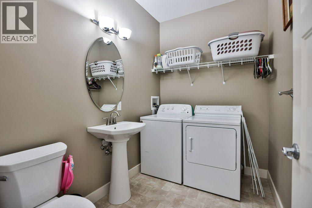 535 Keystone Chase W Property Photo 2