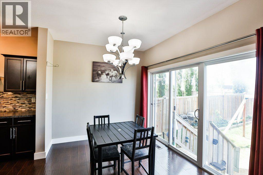 535 Keystone Chase W Property Photo 10