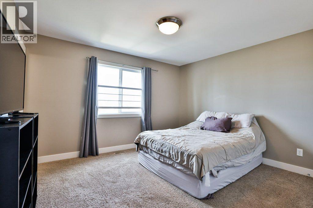 535 Keystone Chase W Property Photo 16