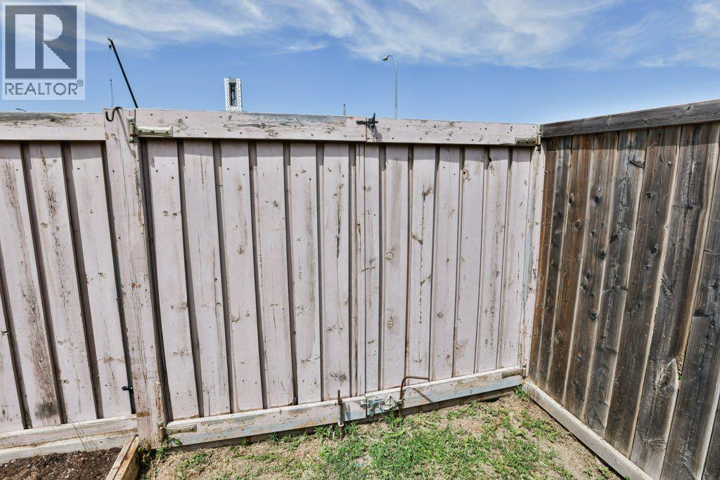 535 Keystone Chase W Property Photo 23