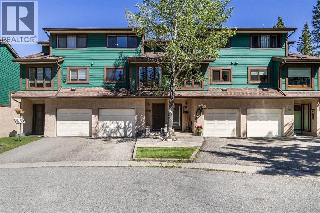 246 Kluane Drive Property Photo 1