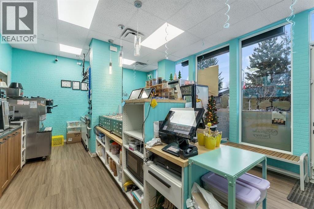 1829 33 Avenue Sw Property Photo 15