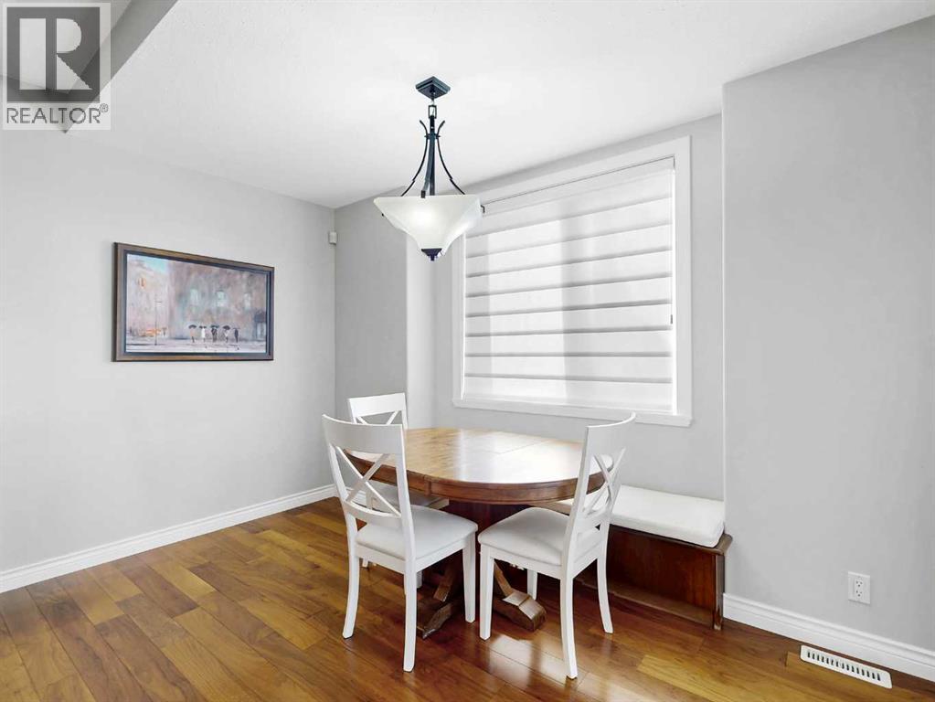 42 Somerset Link Se Property Photo 12