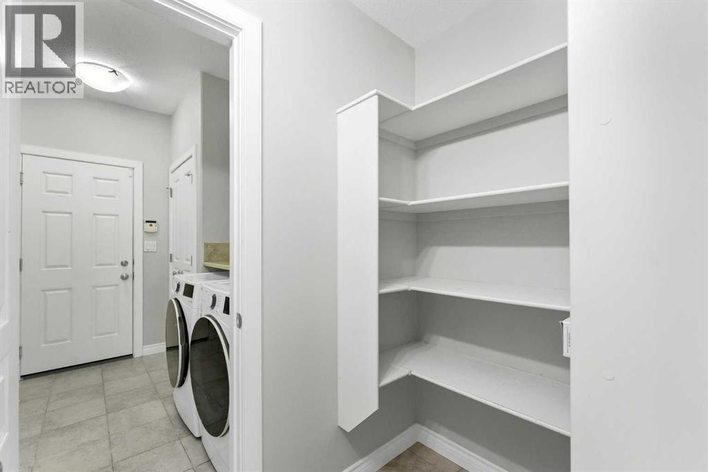 42 Somerset Link Se Property Photo 14