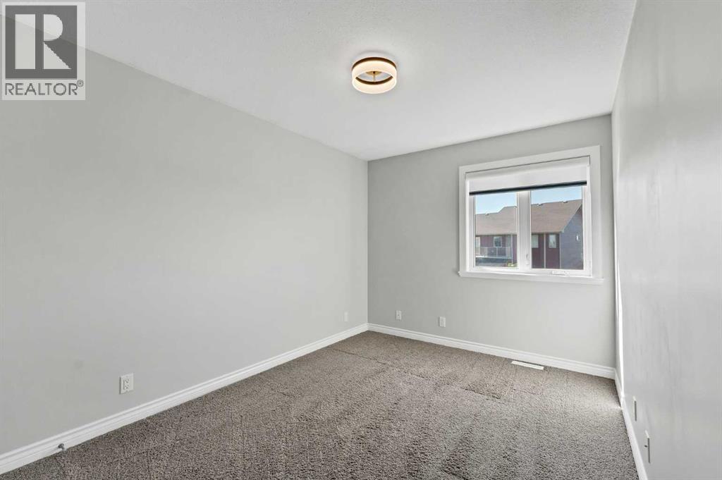 42 Somerset Link Se Property Photo 23