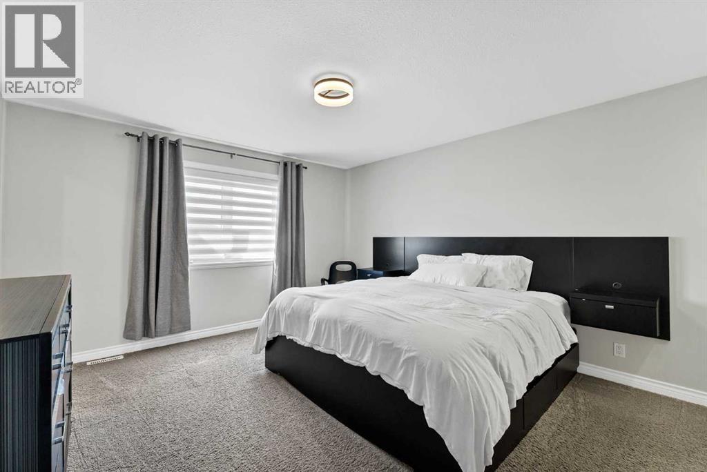 42 Somerset Link Se Property Photo 26