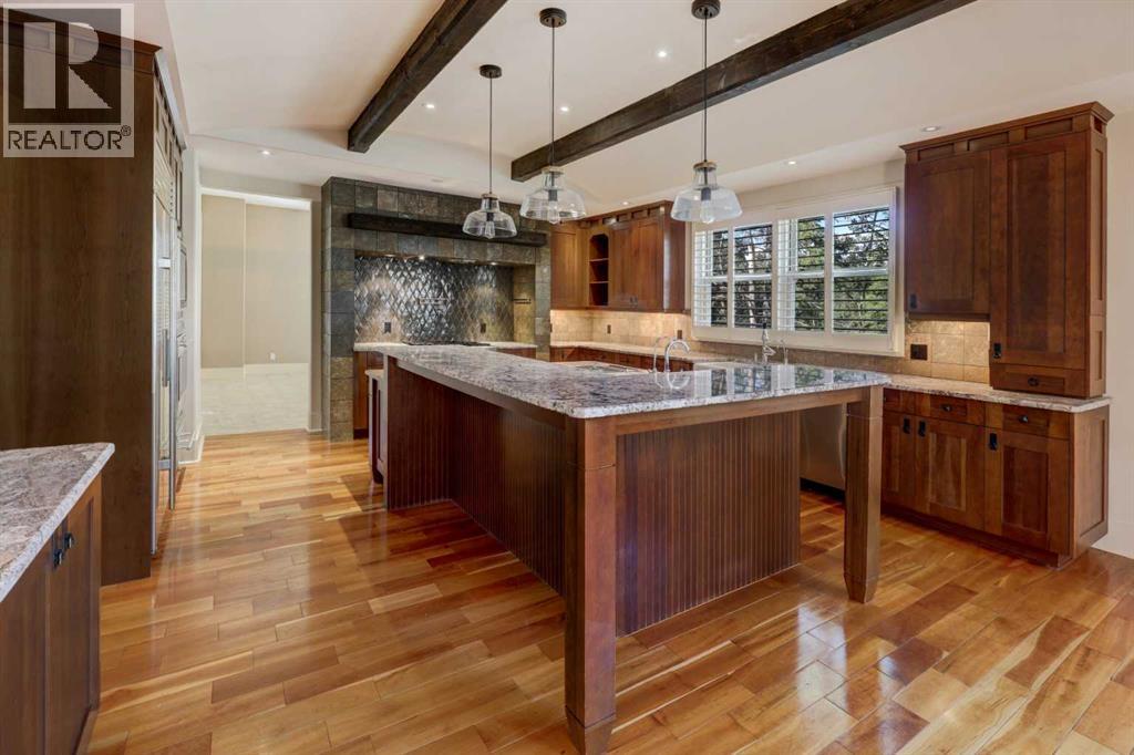 16 Pinehurst Drive Property Photo 6