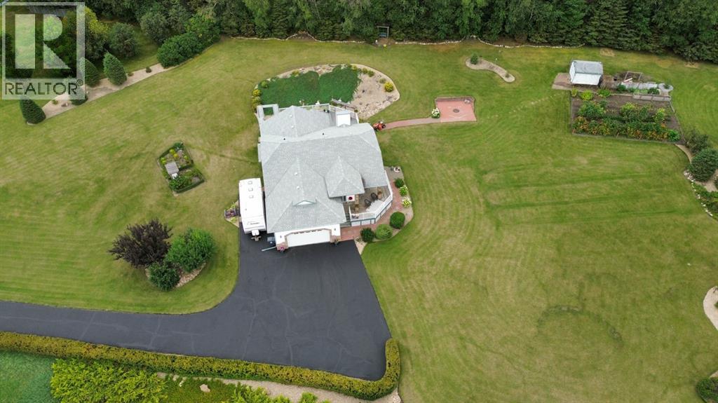 26110 Highway 11 Property Photo 3