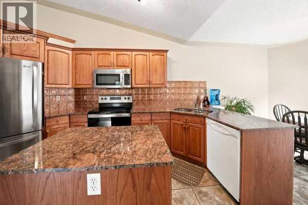26110 Highway 11 Property Photo 33