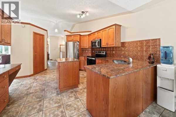 26110 Highway 11 Property Photo 36