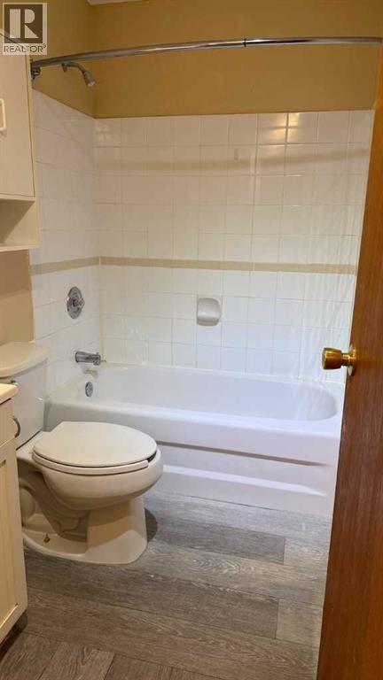 1803 9 Street Sw Property Photo 17