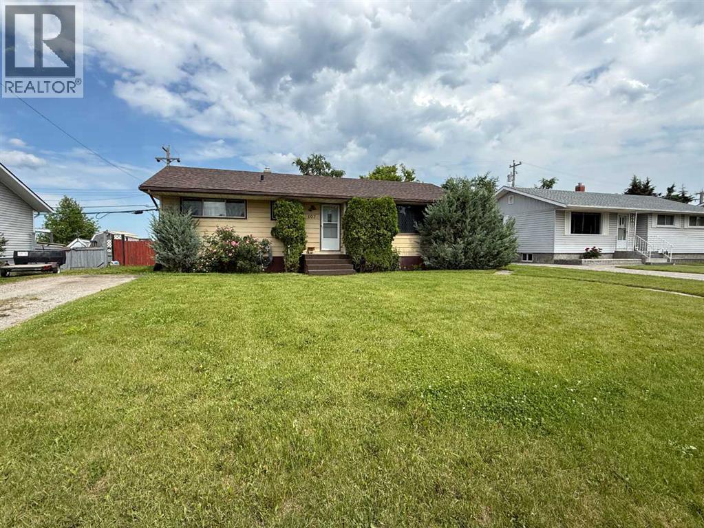 107 Fraser Street Property Photo 1