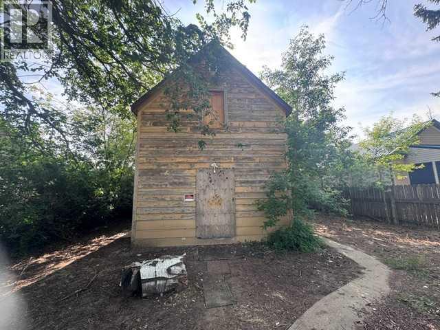 508 Centre Street Property Photo 1