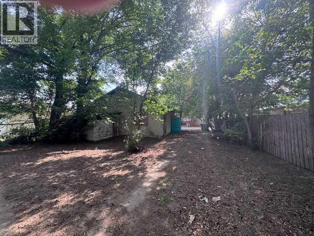 508 Centre Street Property Photo 6
