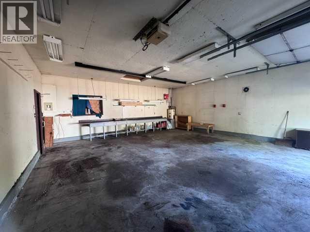 508 Centre Street Property Photo 10