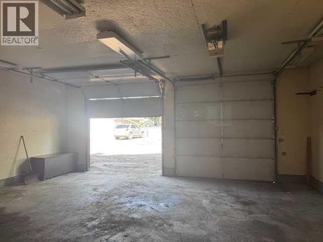 508 Centre Street Property Photo 11