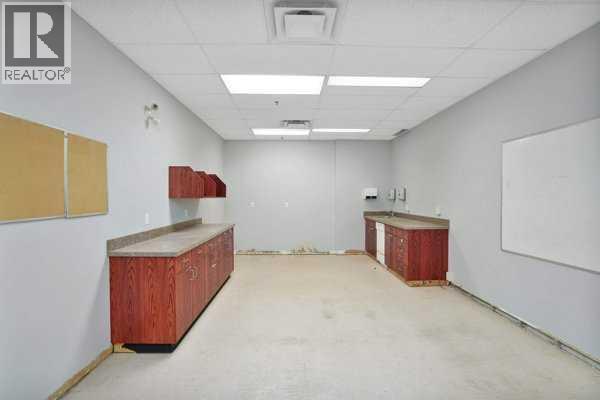 7550 Edgar Industrial Drive Property Photo 13