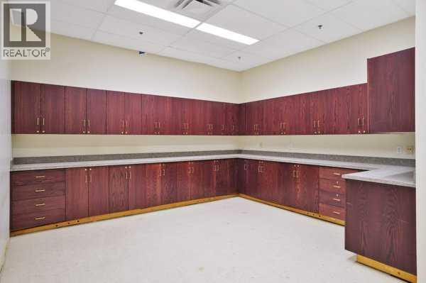7550 Edgar Industrial Drive Property Photo 23