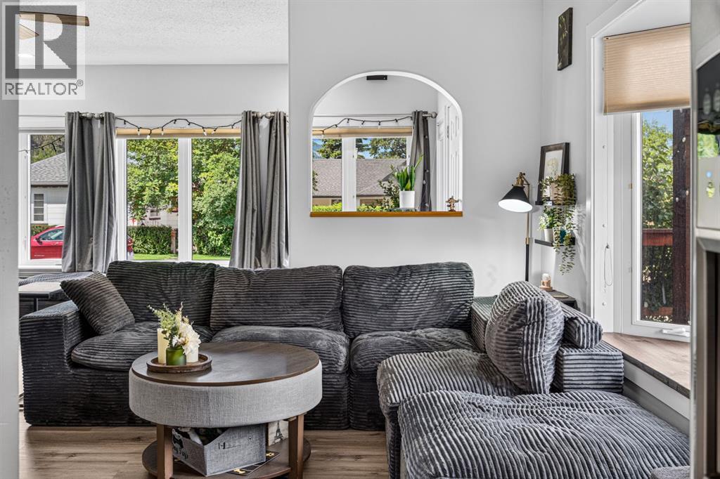1809 129 Street Property Photo 8