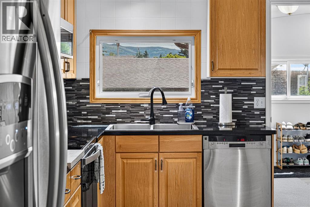 1809 129 Street Property Photo 17