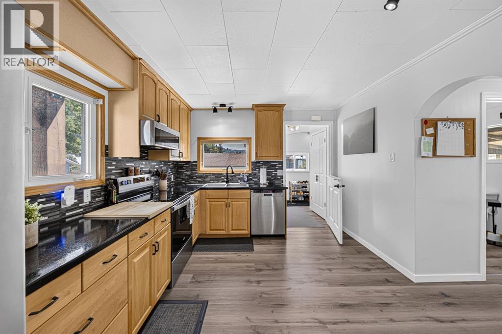 1809 129 Street Property Photo 19