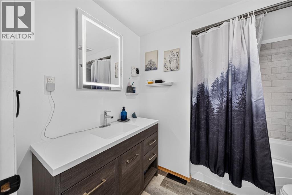 1809 129 Street Property Photo 25