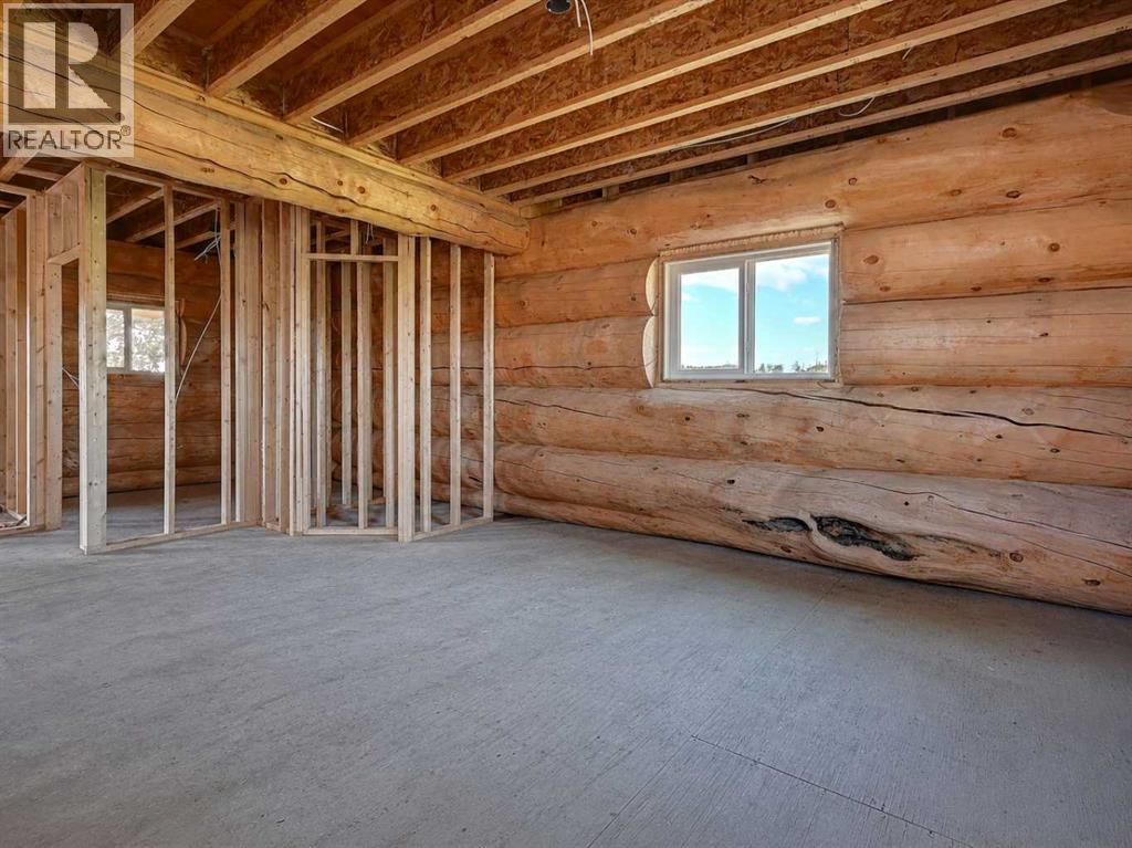 705071 Range Road 64 Property Photo 5